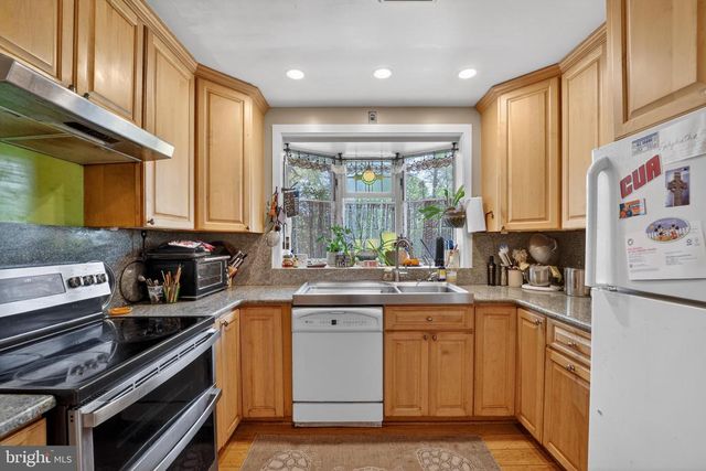 2355 DAVIDSONVILLE RD, Gambrills, MD 21054