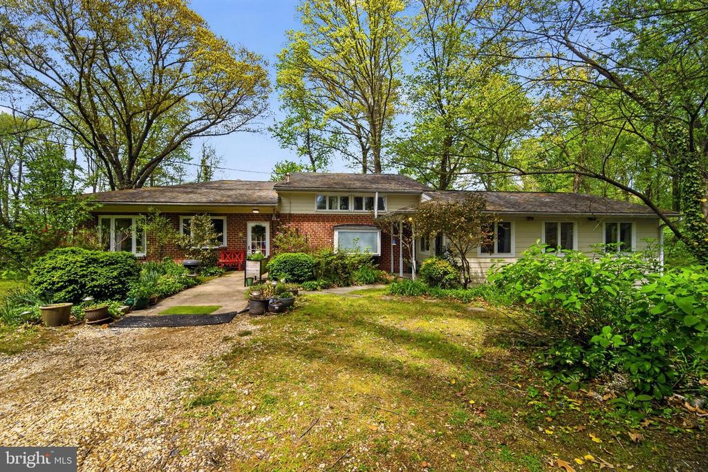 2355 DAVIDSONVILLE RD, Gambrills, MD 21054