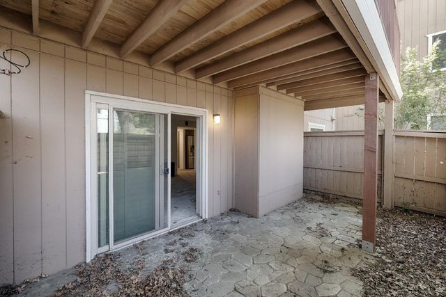 7951 Arcade Lake Ln, Citrus Heights, CA 95610