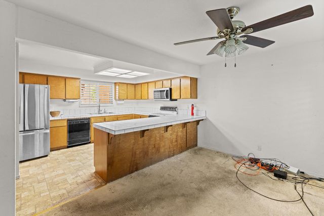 7951 Arcade Lake Ln, Citrus Heights, CA 95610