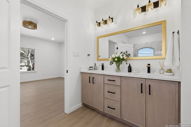 514 contour, Spring Branch, TX 78070