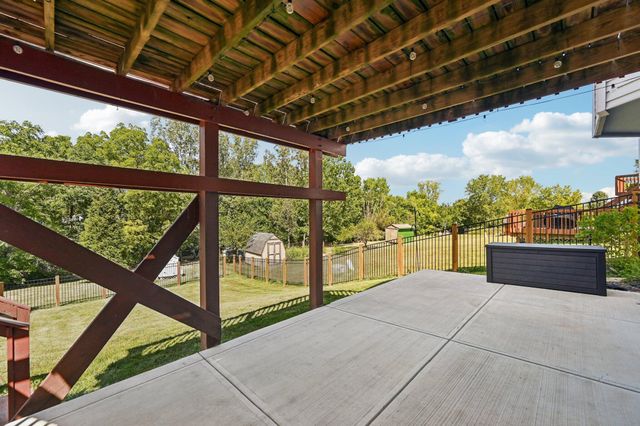 2912 Oak Forest Drive, Grove City, OH 43123