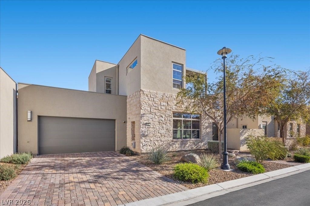 4262 Swift Street, Las Vegas, NV 89135