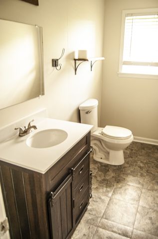 4883 Rocky Mound Rd, Westmoreland, TN 37186
