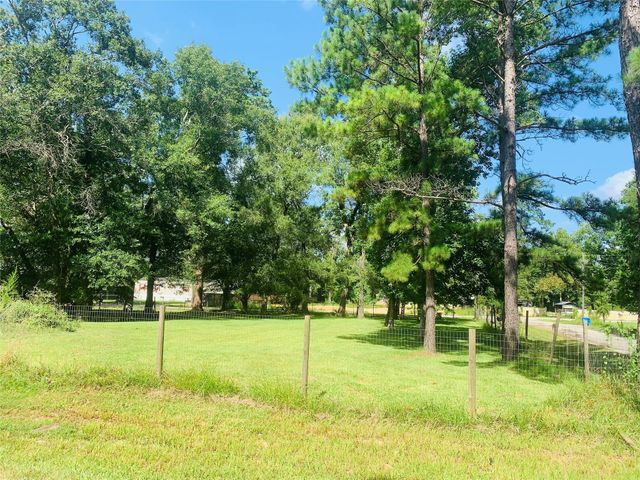 14633 Half Circle, Splendora, TX 77372