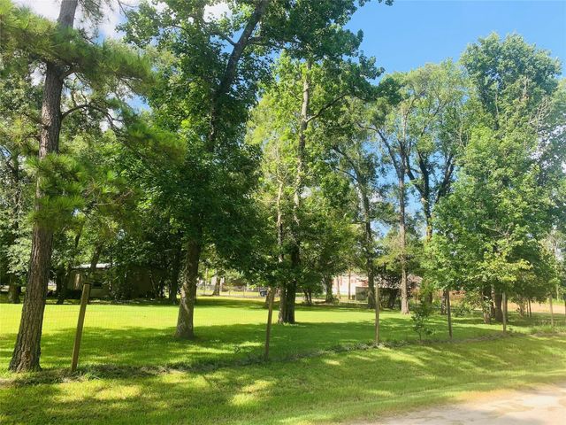 14633 Half Circle, Splendora, TX 77372