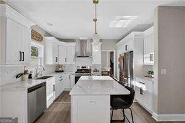 3423 Cascade Ive Drive, Buford, GA 30519