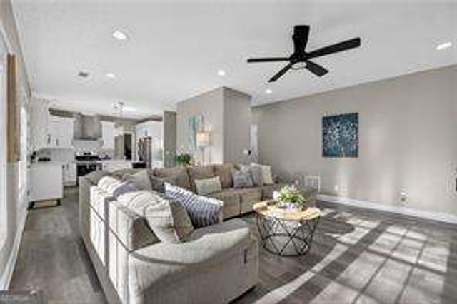 3423 Cascade Ive Drive, Buford, GA 30519