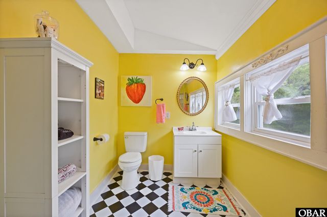104 W Main Street, Elizabeth City, NC 27909