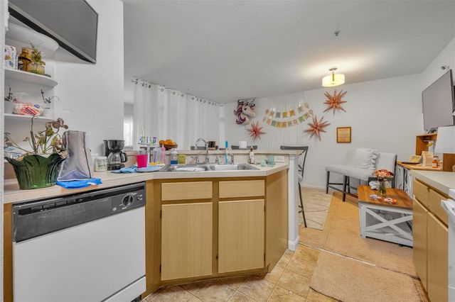 6518 SWISSCO DRIVE 1213, Orlando, FL 32822