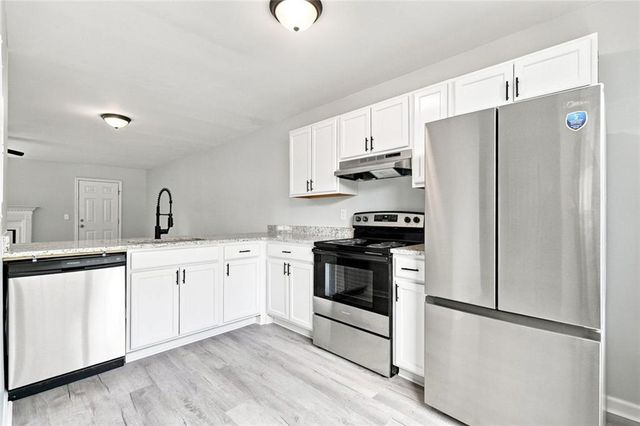 366 N Beach Court, Riverdale, GA 30274