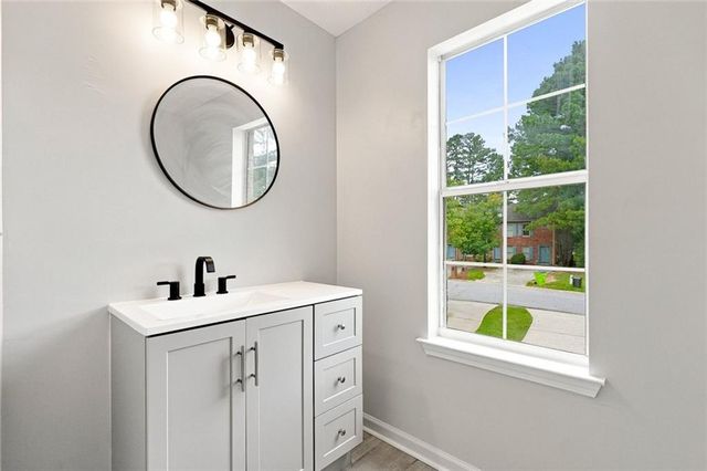 366 N Beach Court, Riverdale, GA 30274