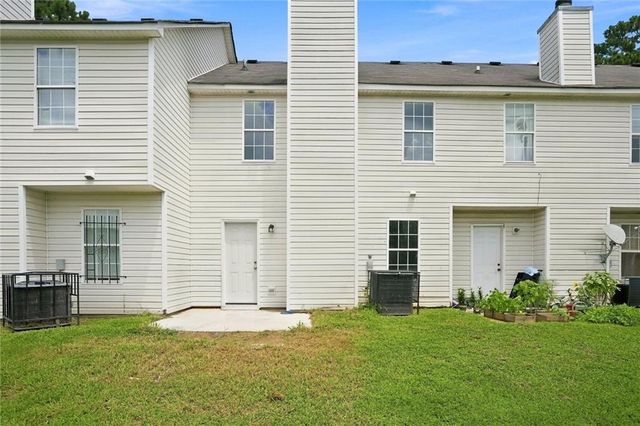 366 N Beach Court, Riverdale, GA 30274