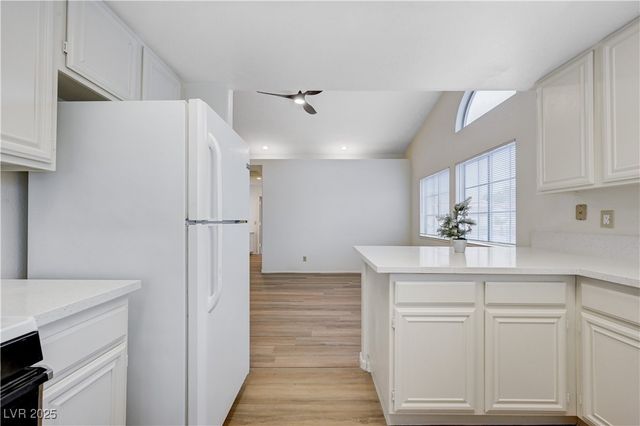 4724 Victoria Beach Way, Las Vegas, NV 89130