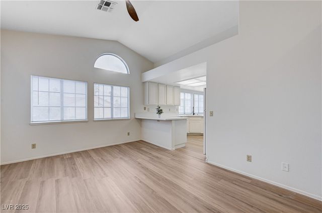 4724 Victoria Beach Way, Las Vegas, NV 89130