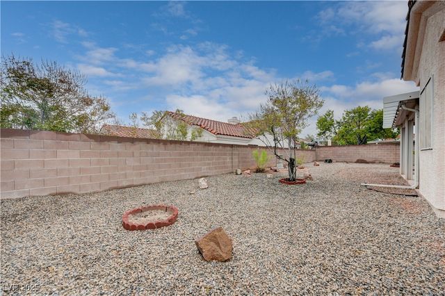 4724 Victoria Beach Way, Las Vegas, NV 89130