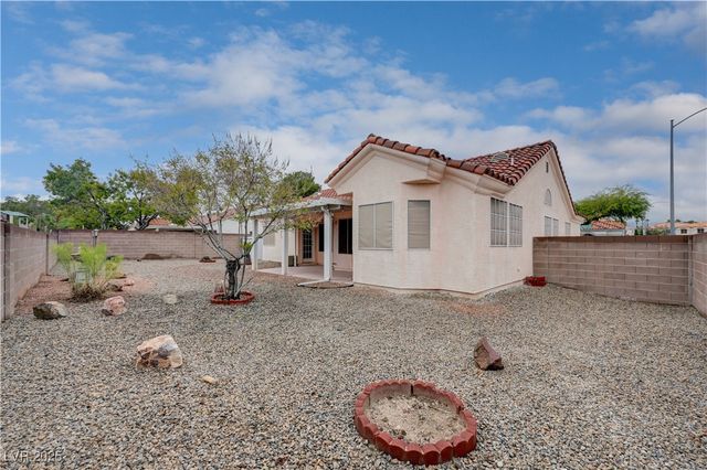 4724 Victoria Beach Way, Las Vegas, NV 89130