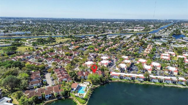 347 Ives Dairy Rd E347-04, Miami, FL 33179