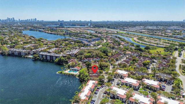 347 Ives Dairy Rd E347-04, Miami, FL 33179