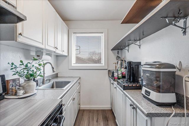 67-49 Bell Boulevard 2, Bayside, NY 11364