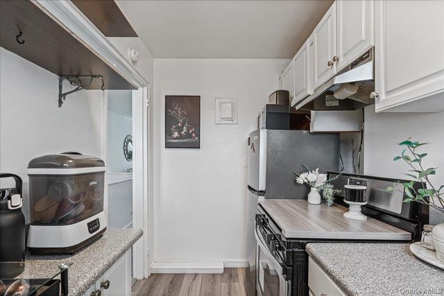 67-49 Bell Boulevard 2, Bayside, NY 11364