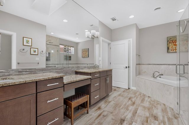 52 Wind Road NW, Albuquerque, NM 87120