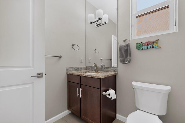 52 Wind Road NW, Albuquerque, NM 87120