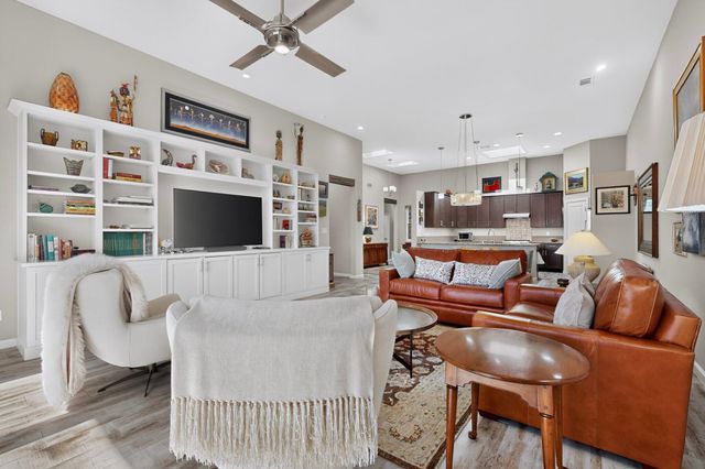52 Wind Road NW, Albuquerque, NM 87120