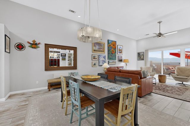 52 Wind Road NW, Albuquerque, NM 87120