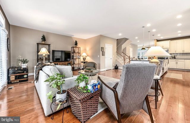 7868 CULLODEN CREST LN, Gainesville, VA 20155