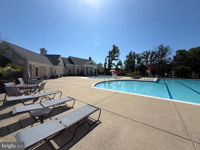 7868 CULLODEN CREST LN, Gainesville, VA 20155