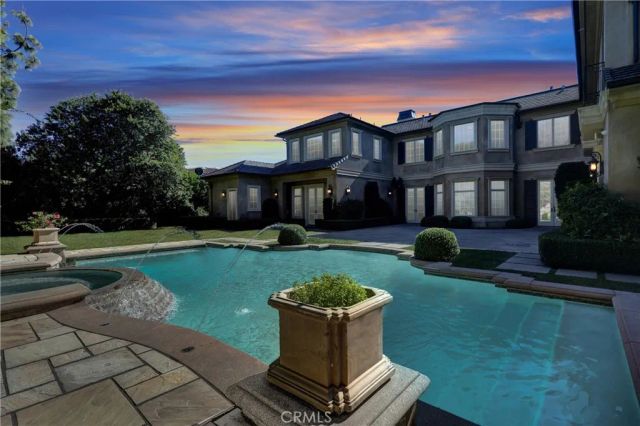 729 Anoakia, Arcadia, CA 91006
