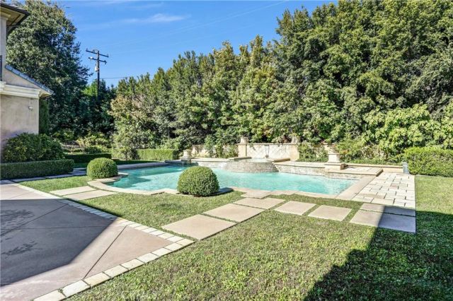 729 Anoakia, Arcadia, CA 91006
