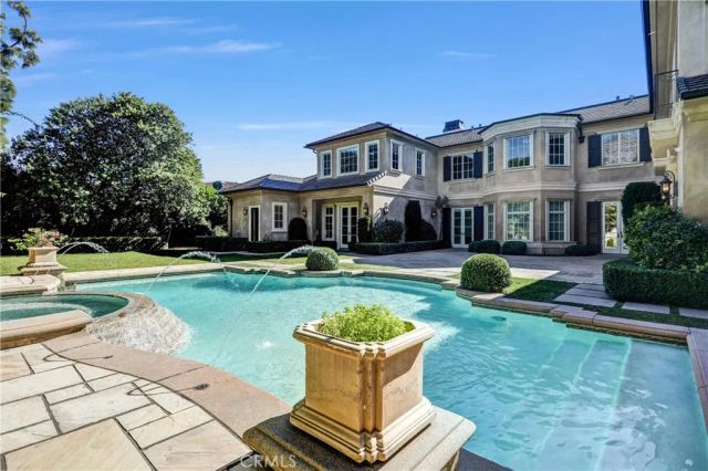 729 Anoakia, Arcadia, CA 91006