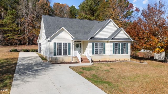 3500 Cave Road, Sanford, NC 27332