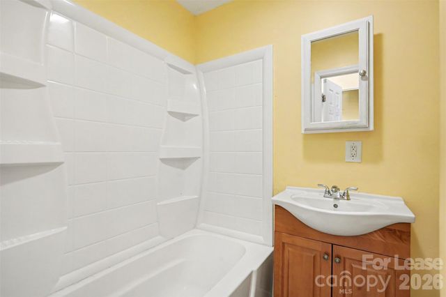 7017 Linda Lake Drive, Charlotte, NC 28215