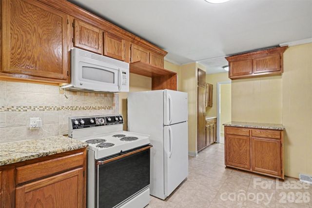 7017 Linda Lake Drive, Charlotte, NC 28215