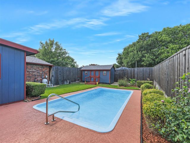 530 Shadowcrest Lane, Coppell, TX 75019