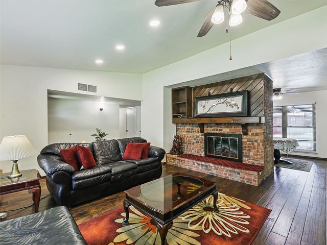 530 Shadowcrest Lane, Coppell, TX 75019