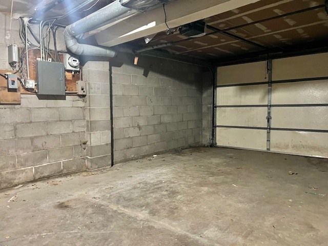 1032 Bridge Avenue, Davenport, IA 52803