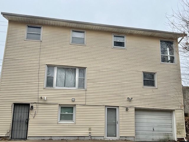 1032 Bridge Avenue, Davenport, IA 52803