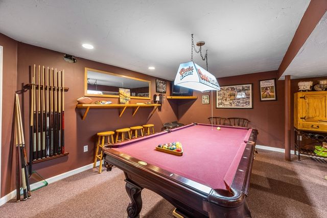 116 Elm St, Halifax, MA 02338