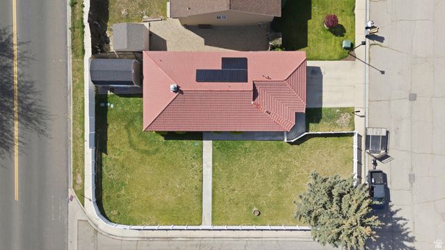 694 E SEYMORE DR, American Fork, UT 84003