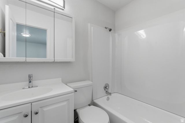 694 E SEYMORE DR, American Fork, UT 84003