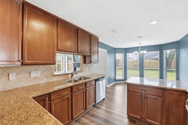 13335 Corzatt Drive, Houston, TX 77065