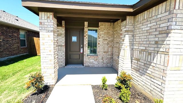 1600 WILDROSE Circle, Cleburne, TX 76033