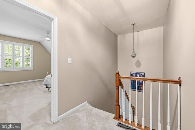 313 HILLWOOD AVE, Falls Church, VA 22046