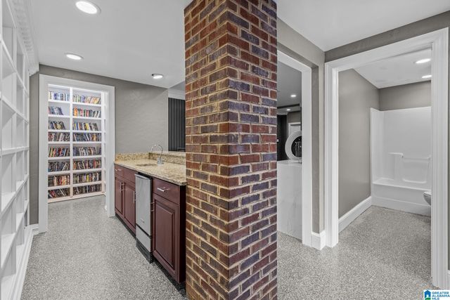 8707 CARRINGTON LAKE RIDGE, Trussville, AL 35173