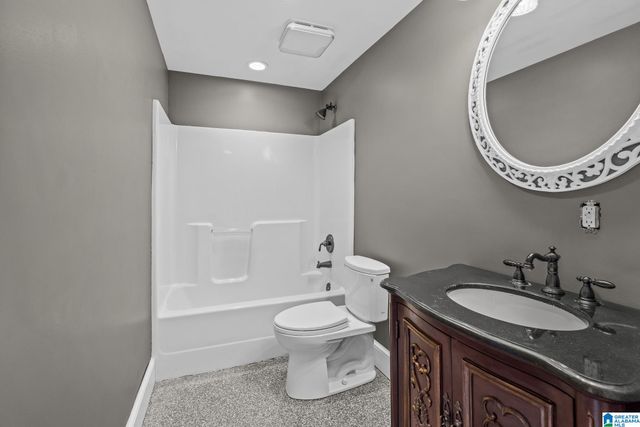 8707 CARRINGTON LAKE RIDGE, Trussville, AL 35173