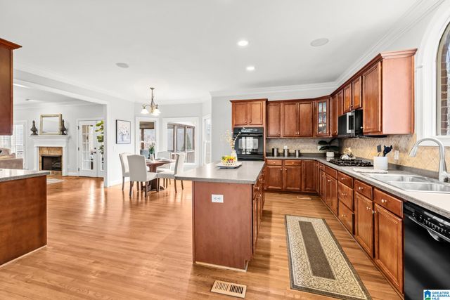 8707 CARRINGTON LAKE RIDGE, Trussville, AL 35173